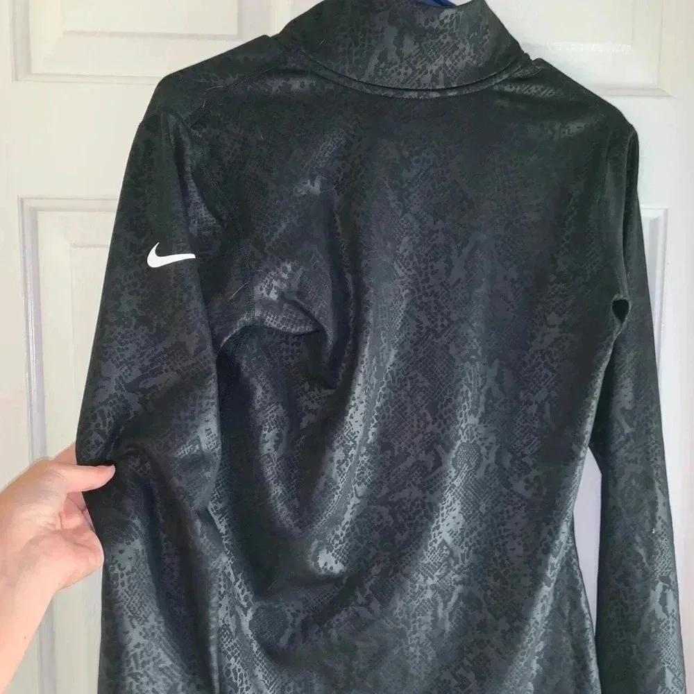 🔴Nike Zip Up 🌟